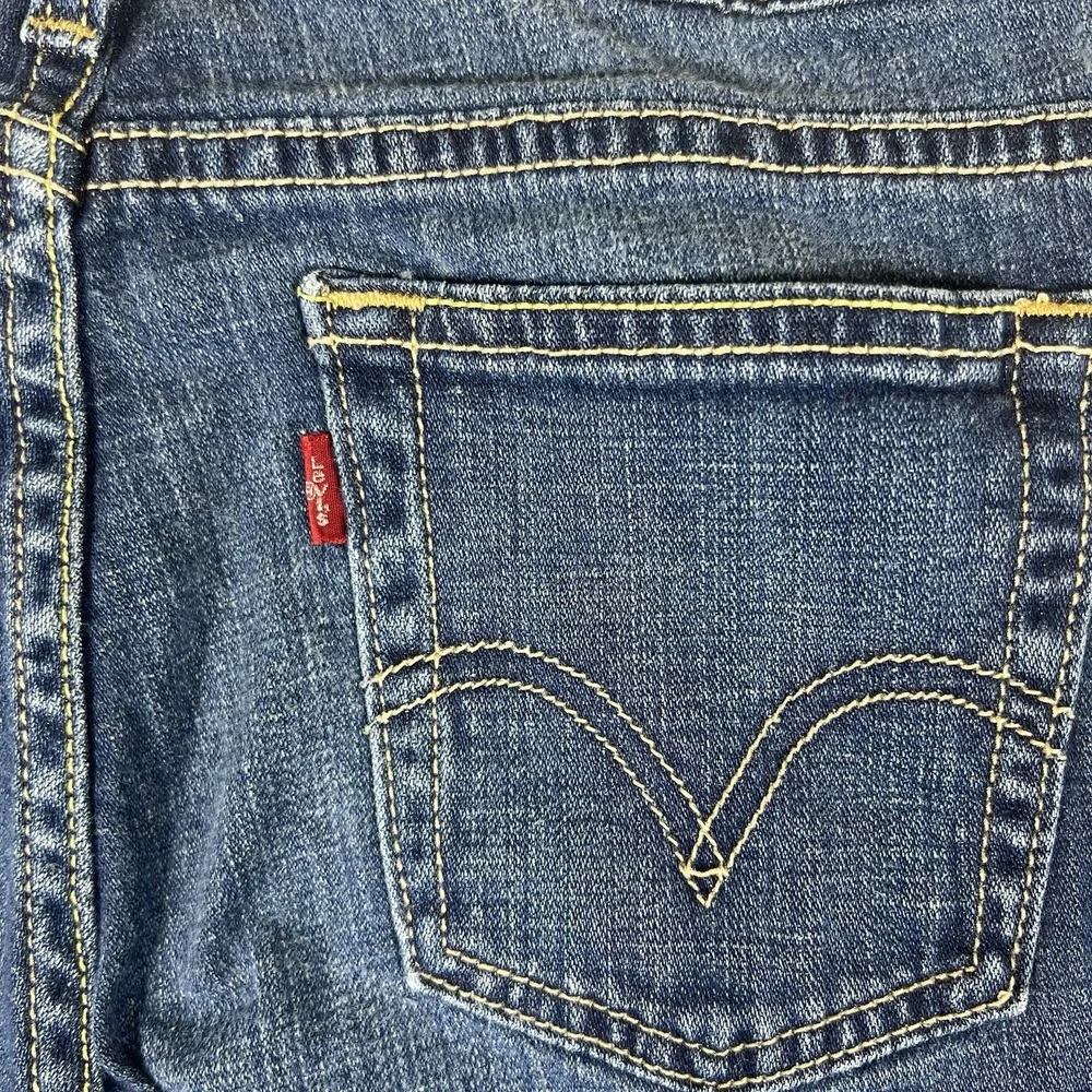 Levis 545 Low Boot Cut Jeans Womens Size 4M Blue Stretch Denim